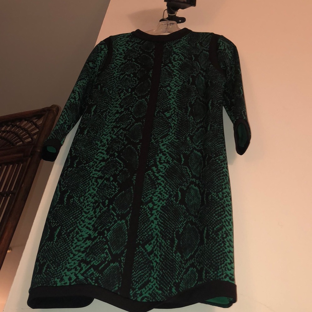 Juicy Couture Size S new green snakeprint dress
